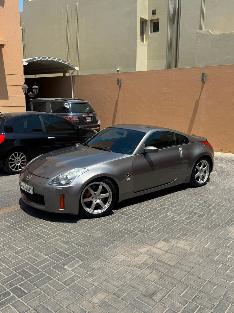Nissan 350z  - 5