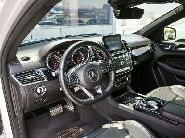 Mercedes GLE 43 AMG 2019 - 5