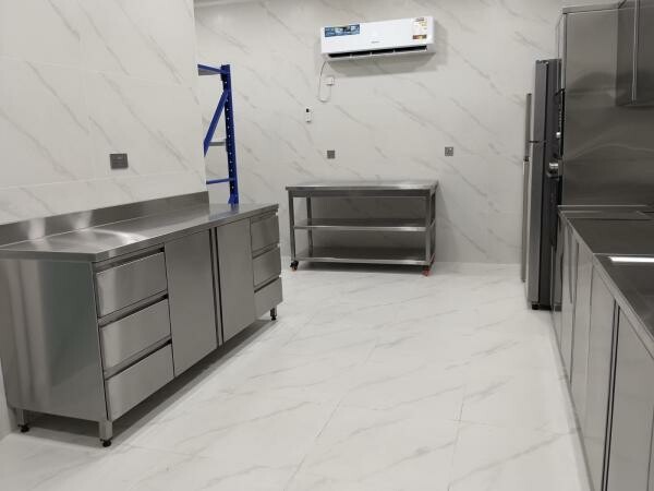 SS KITCHEN BASE & WALL CABINET - 5