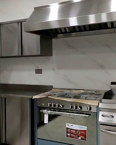 SS KITCHEN BASE & WALL CABINET - 11