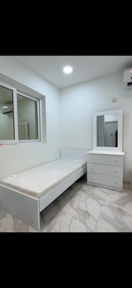 Bed or mattress available - 2