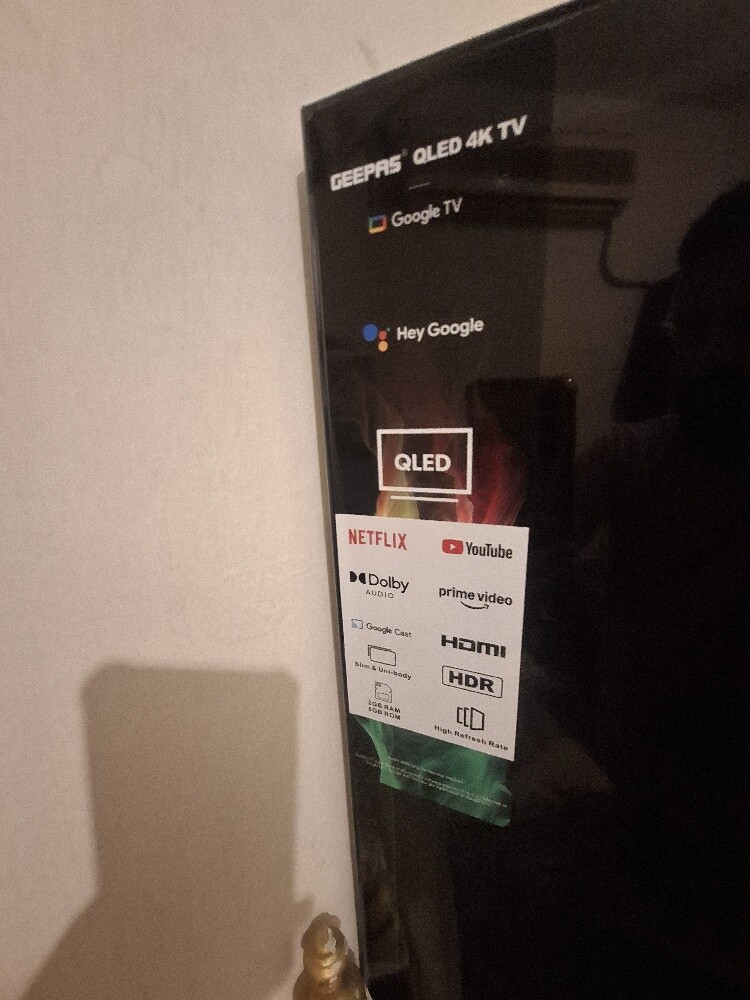 GEEPAS TV 55 - 2