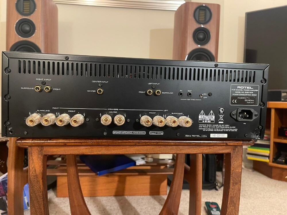 Rotel RMB-1575 Five-Channel Amplifi - 5