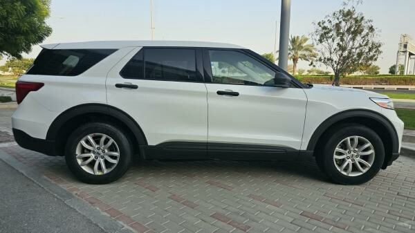2020 Ford Explorer (under warranty) - 4