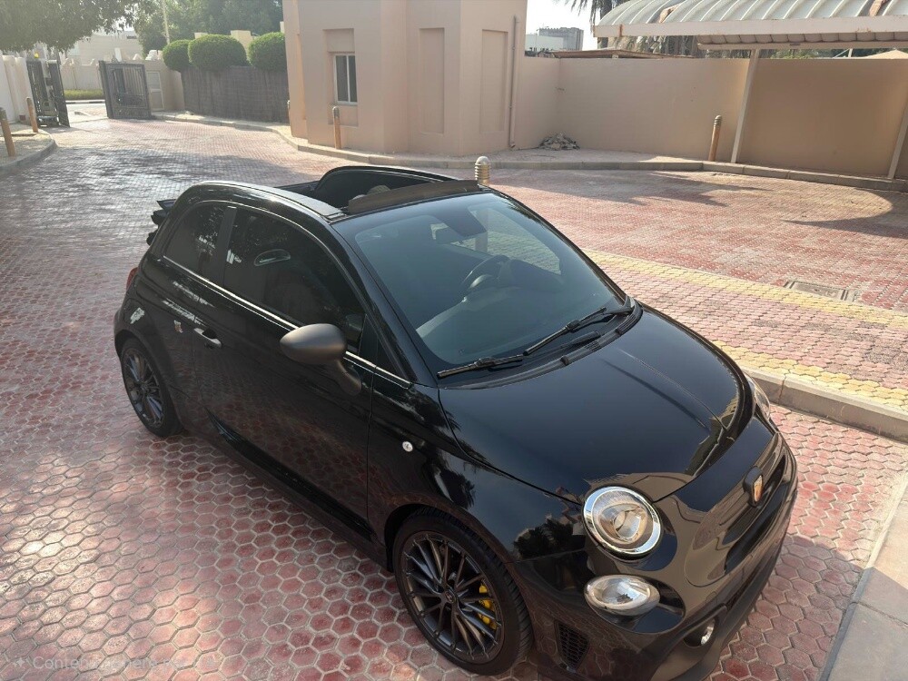 Abarth 695C (Cabrio) Model oct 2024 - 1