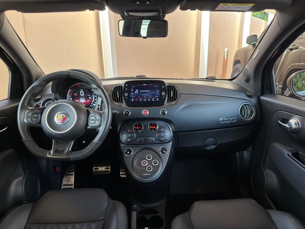Abarth 695C (Cabrio) Model oct 2024 - 8