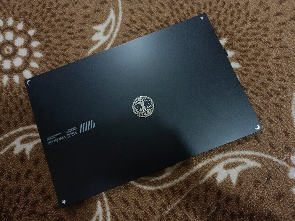 Asus Vivobook 14 - 4