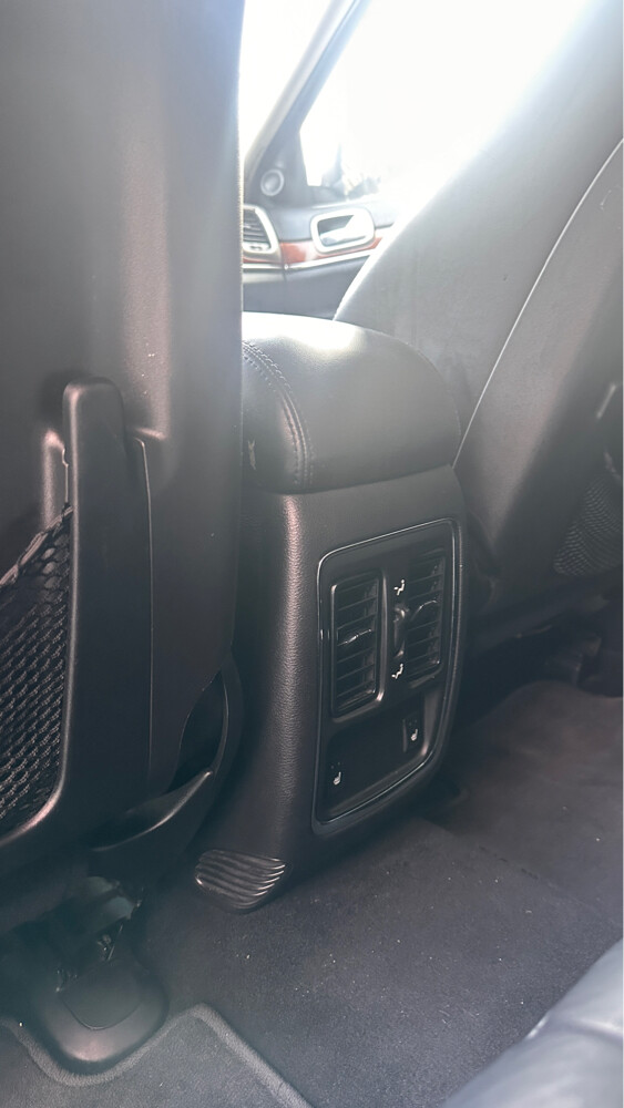 grand cherokee - 7
