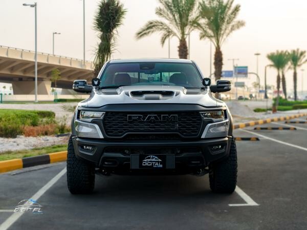 Dodge Ram 1500 RHO - 2