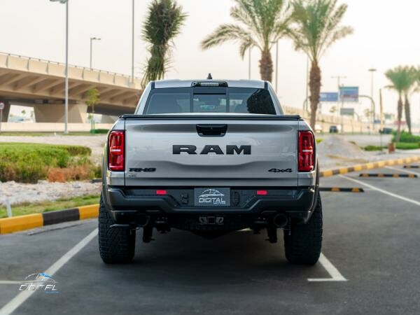 Dodge Ram 1500 RHO - 5