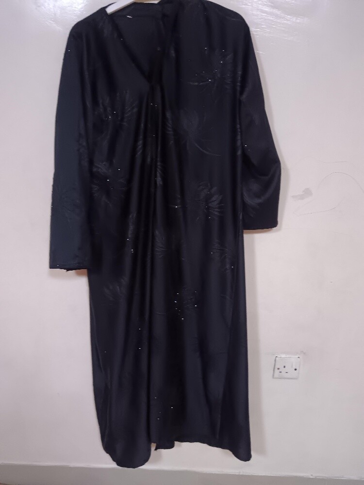 للبيع عباية - 1