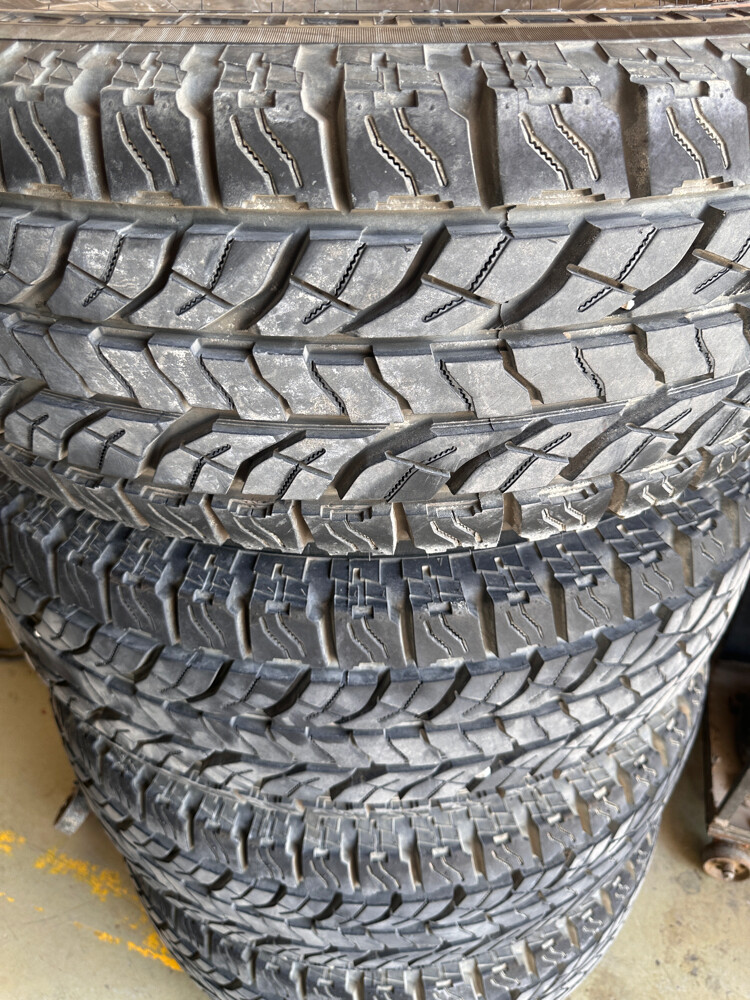 rim with tire - 6