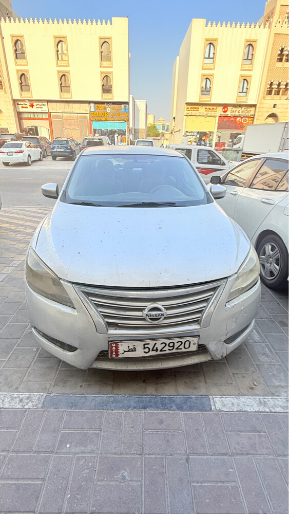 Nissan Sentra - 5