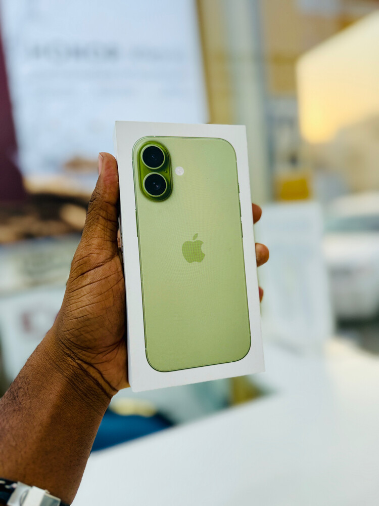 iPhone 17 - 4