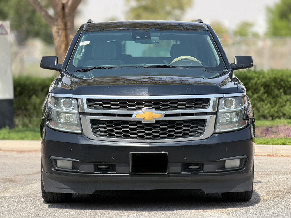 Chevrolet Suburban  - 2
