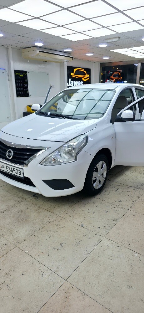 nissan sunny - 8
