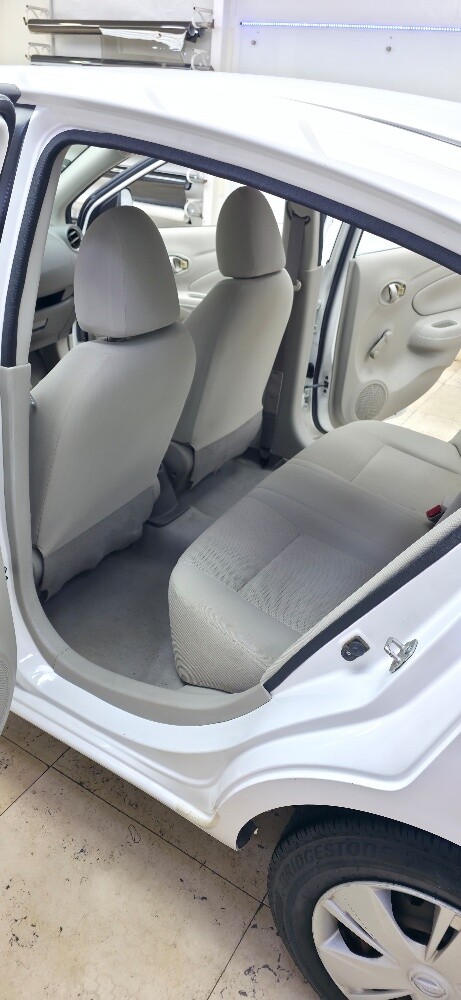 nissan sunny - 17