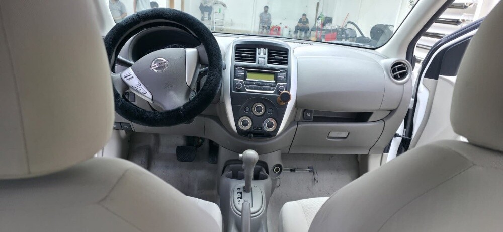 nissan sunny - 27