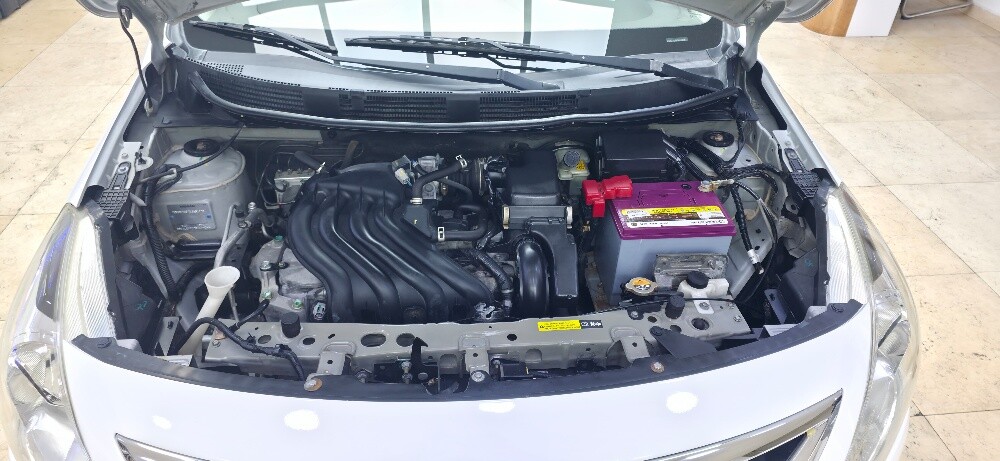 nissan sunny - 12