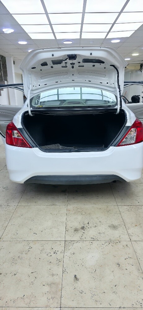 nissan sunny - 7