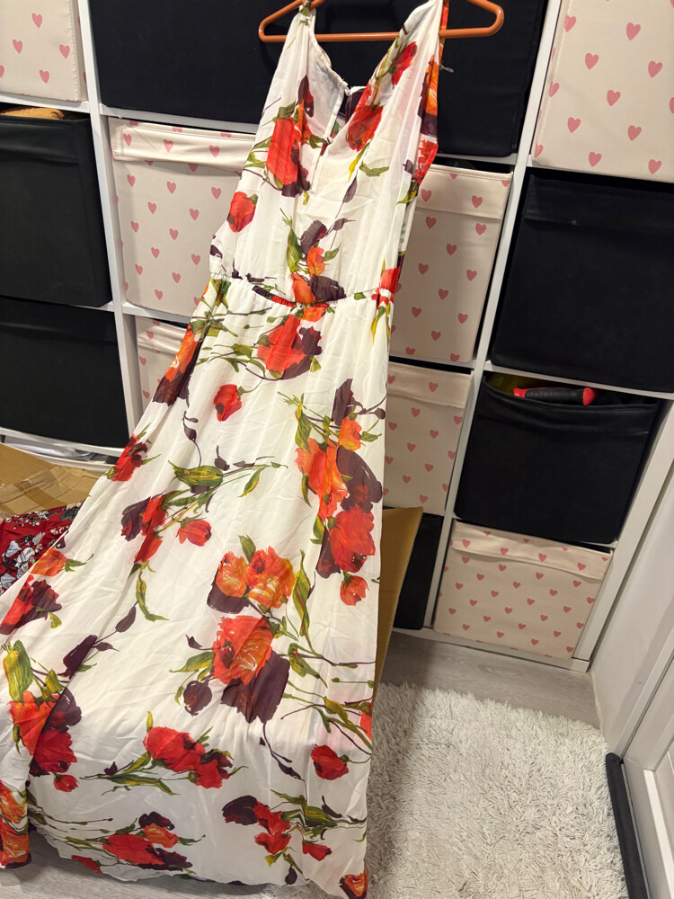 new dresses sold together  - 8