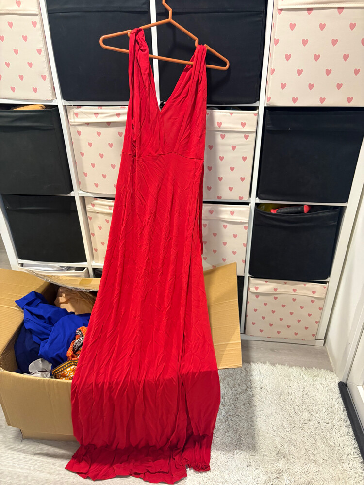 new dresses sold together  - 7