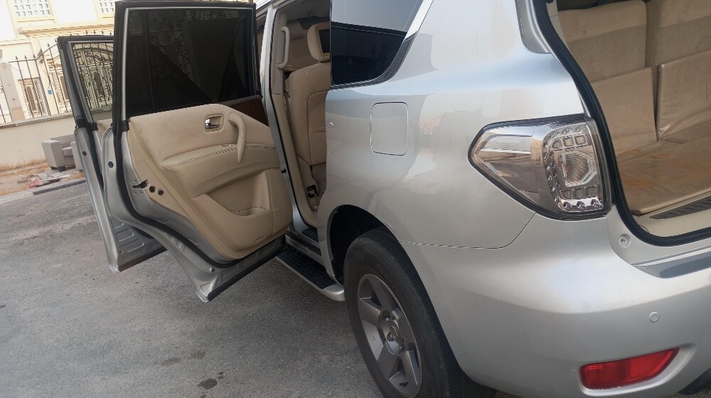 Nissan patrol SE 2011Registred 2012 - 8