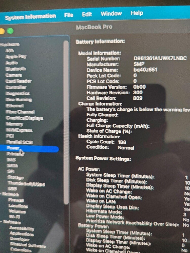MacBook pro - 4