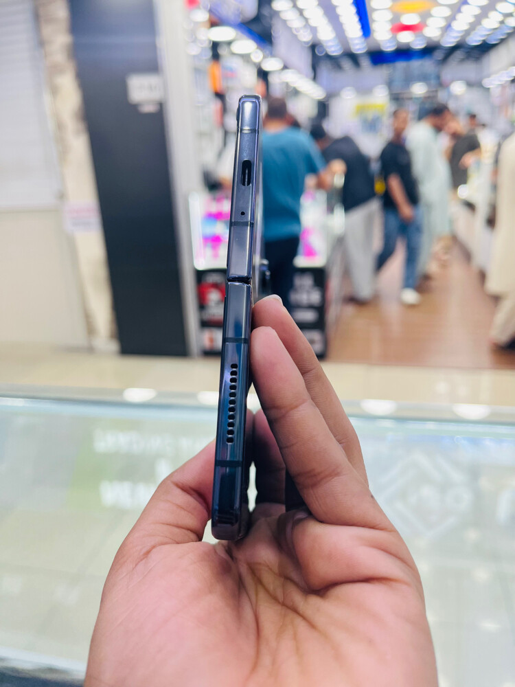 Samsung galaxy z fold 4  - 3
