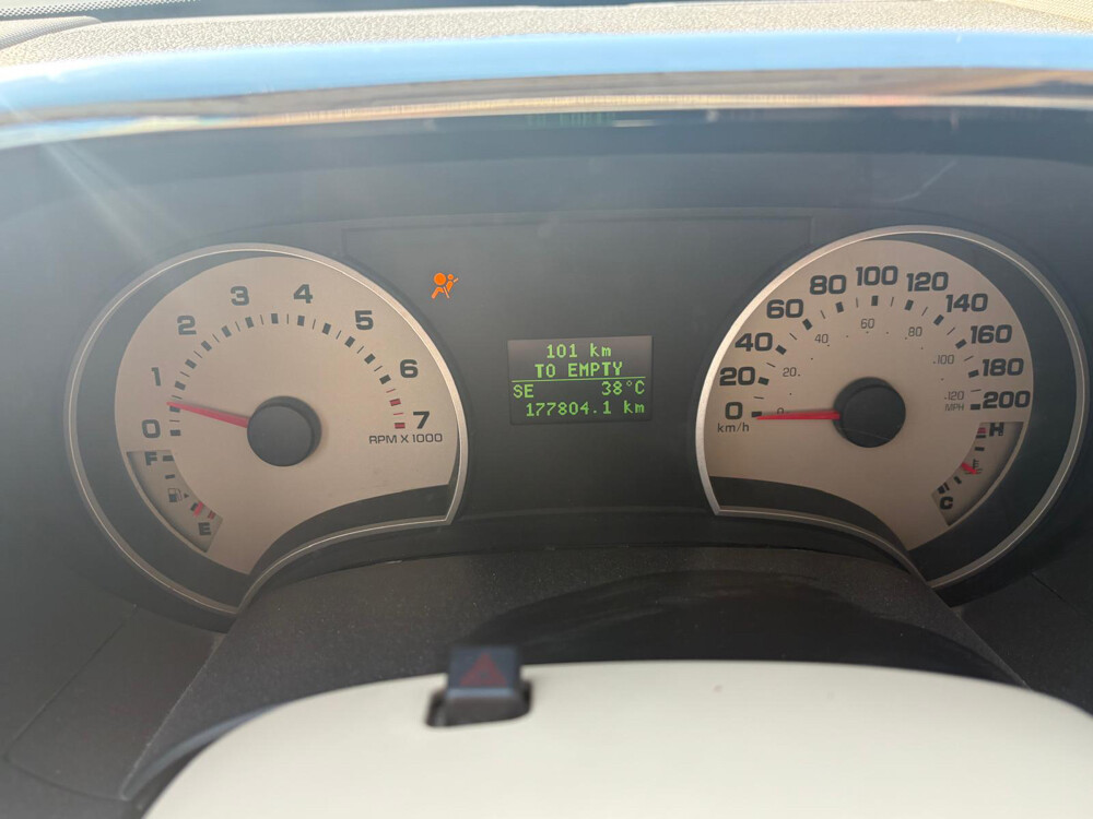 ford explorer 2006 - 7