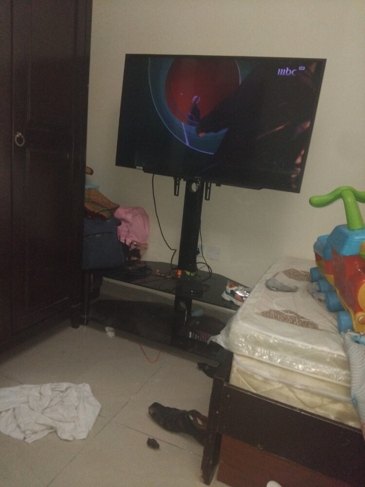Screen for sale - 1