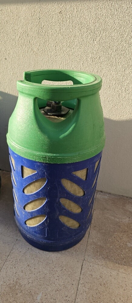 Gas cylinder - 1