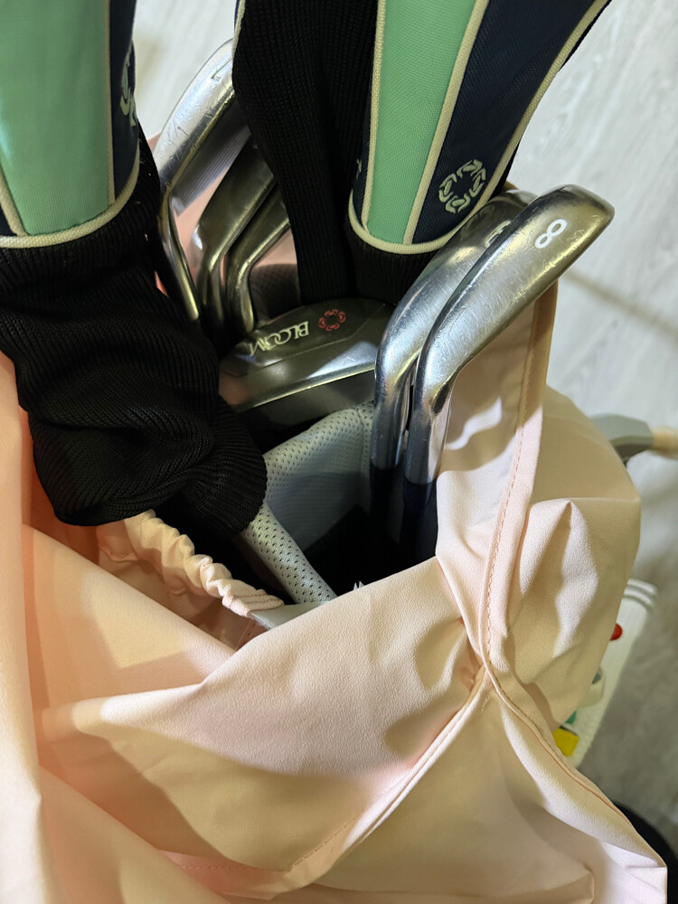 Beginner golf set (secondhand ) - 1