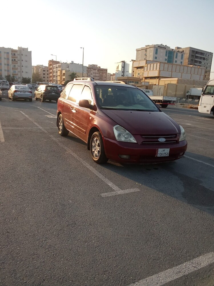 For sale: Kia Carnival 2008, new re - 5