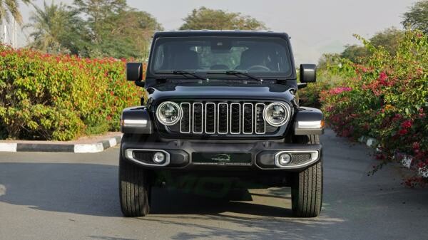 2026 Jeep Wrangler Unlimited Sahara - 4