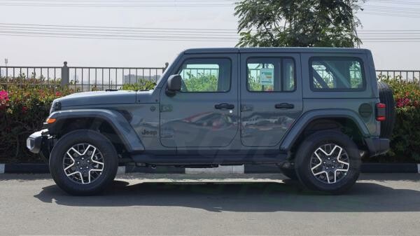 2026 Jeep Wrangler Unlimited Sahara - 14