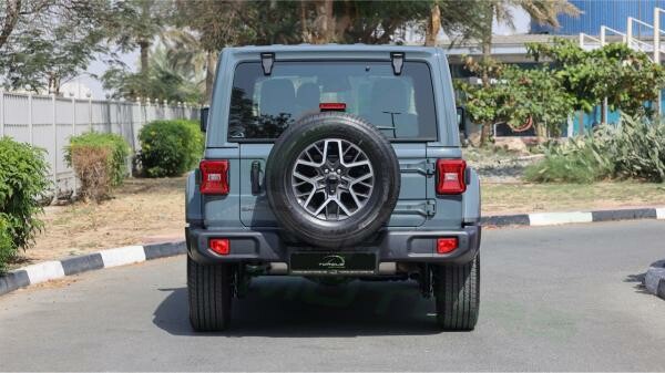 2026 Jeep Wrangler Unlimited Sahara - 6