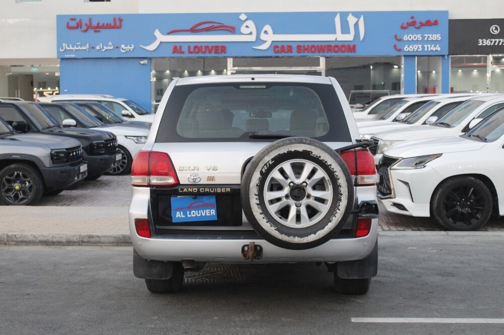 Toyota Land Cruiser GXR
Model 2008 - 3