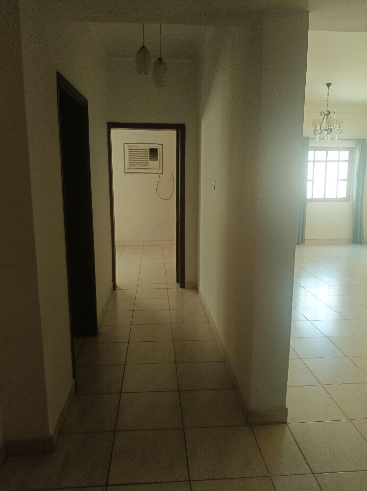 3bhk flat 4 family Mansoura Doha - 14