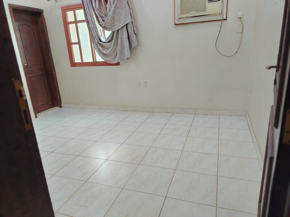 3bhk flat 4 family Mansoura Doha - 6