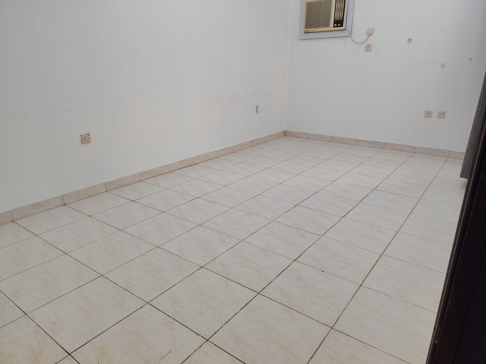 3bhk flat 4 family Mansoura Doha - 9