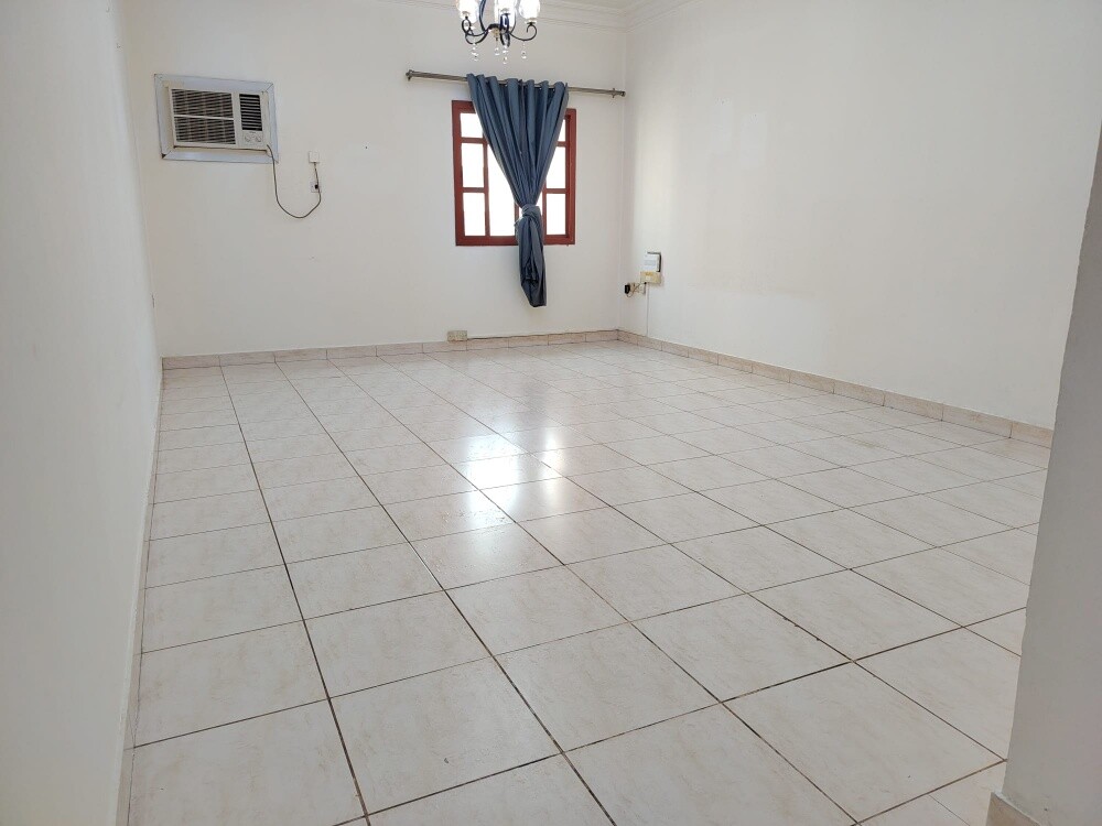 3bhk flat 4 family Mansoura Doha - 1