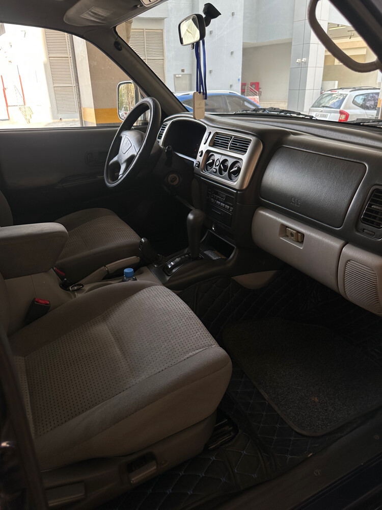 Mitsubishi Nativa Low mileage 2008 - 7
