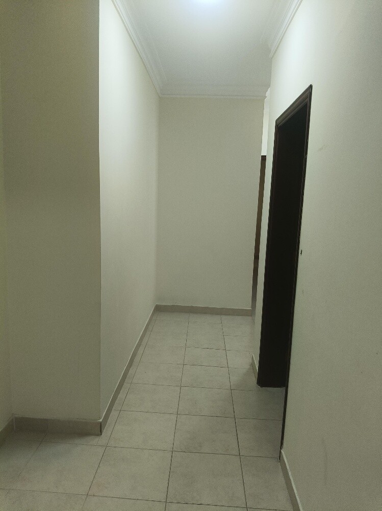Flat 4 rent 4 family Mansoura Doha - 4
