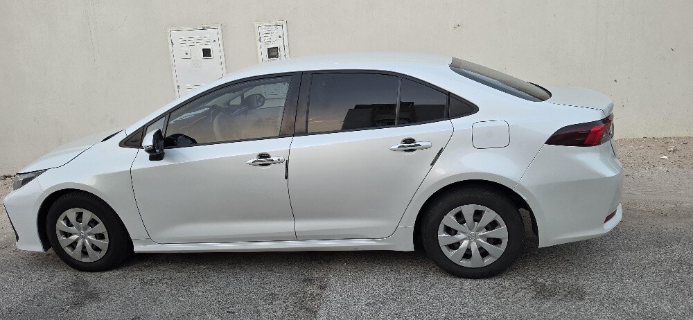 COROLLA 2022 MODEL IS GOOD CON: - 4