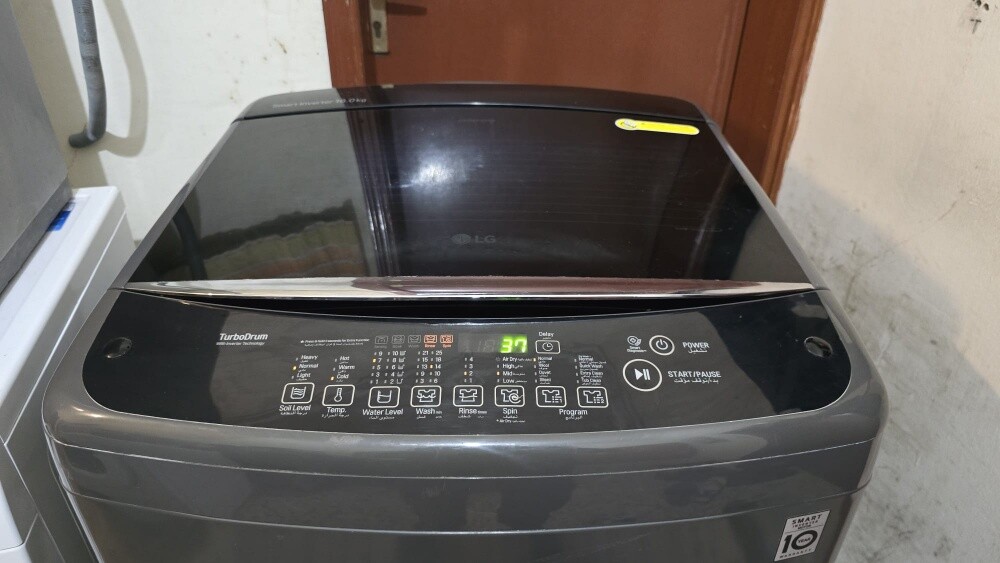 LG 18 kg  washing mashine for sale - 3