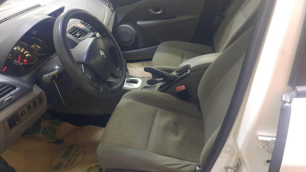 Renault fluence white - 3