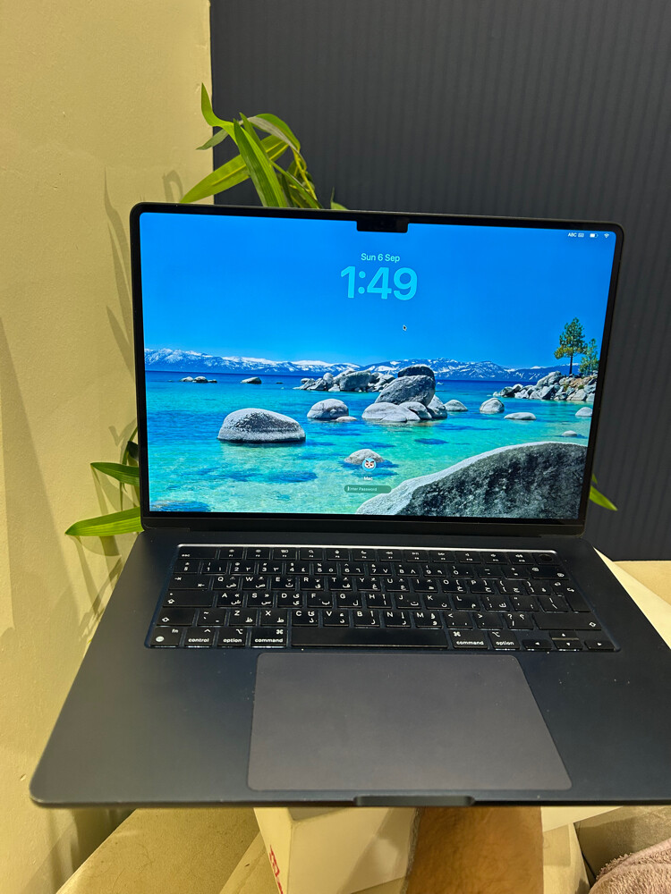 Macbook Air 15 inch M3 - 2
