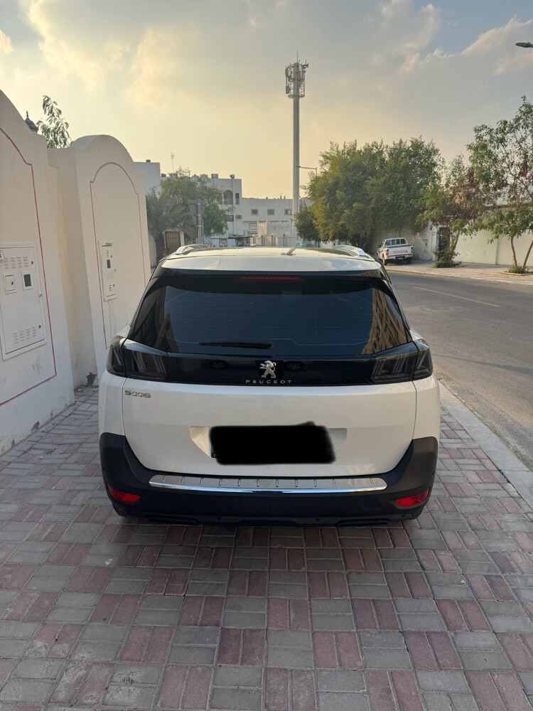 PEUGEOT 5008 ALLURE 2024 FOR SALE - 1