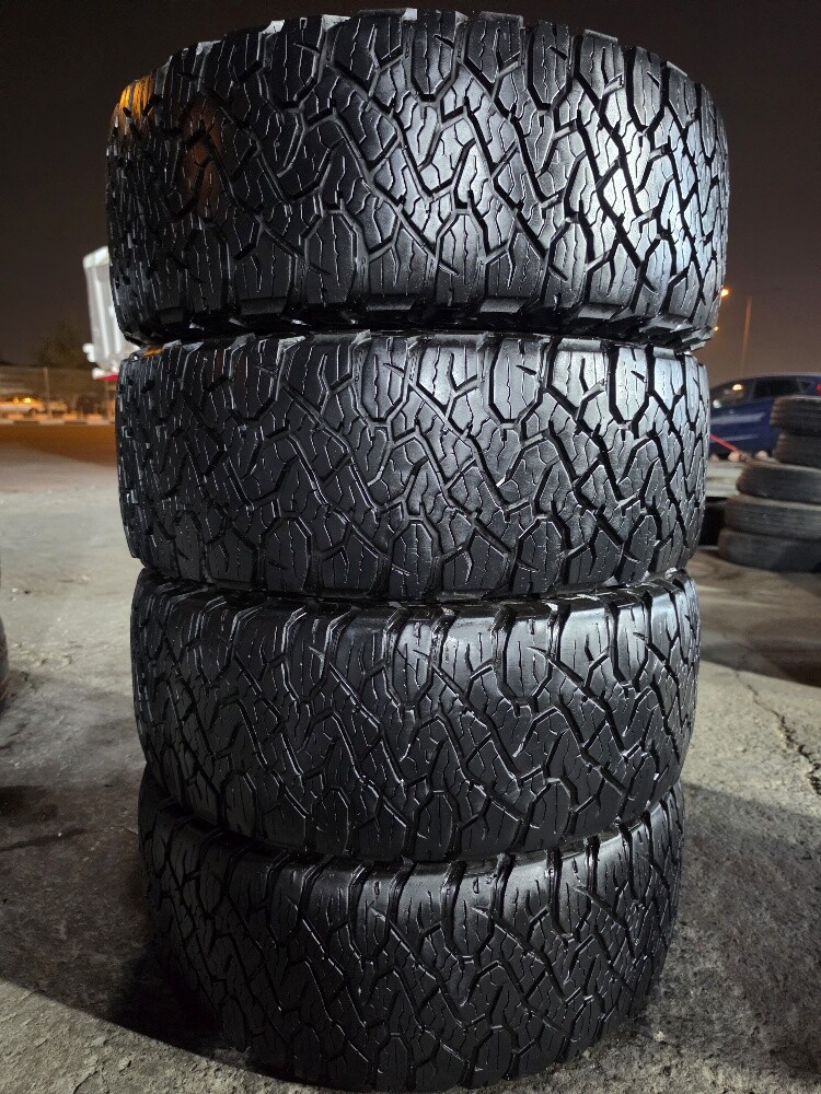 285/60/18 Bfgoodrich Tyre - 1